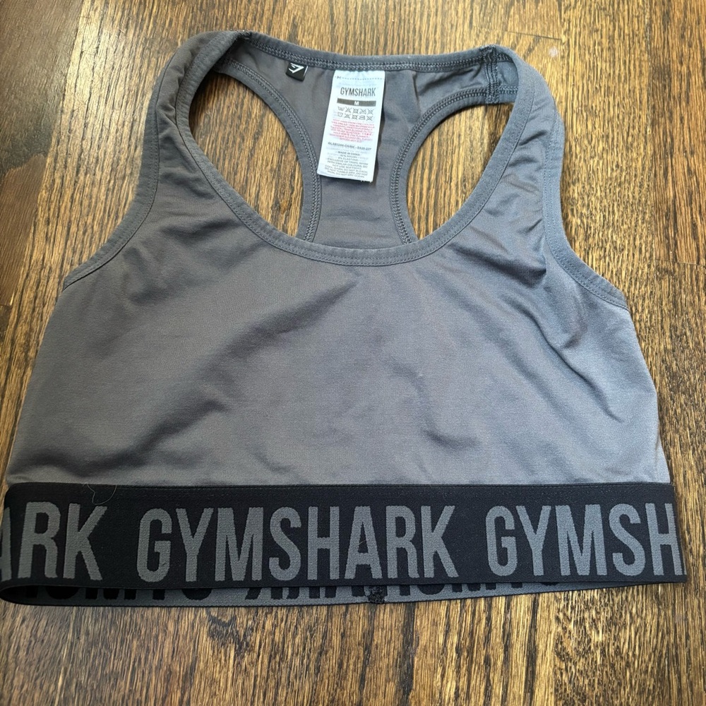 Gymshark women’s Gray Sports Bra medium
